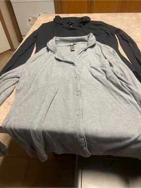 Skims pajama top lot